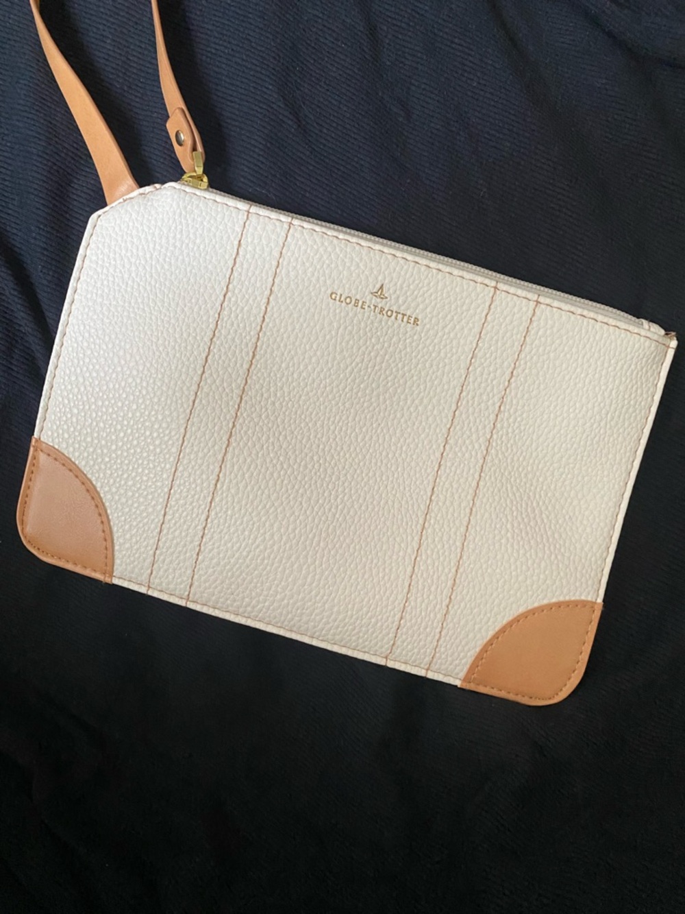 Globe-Trotter Cream & Tan Leather Wristlet Clutch